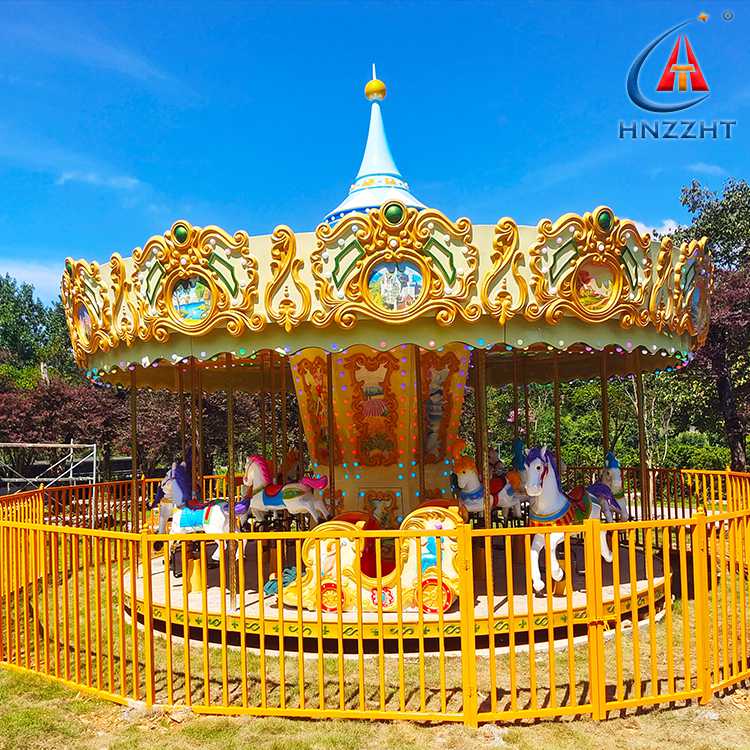 outdoor-playground-carousel